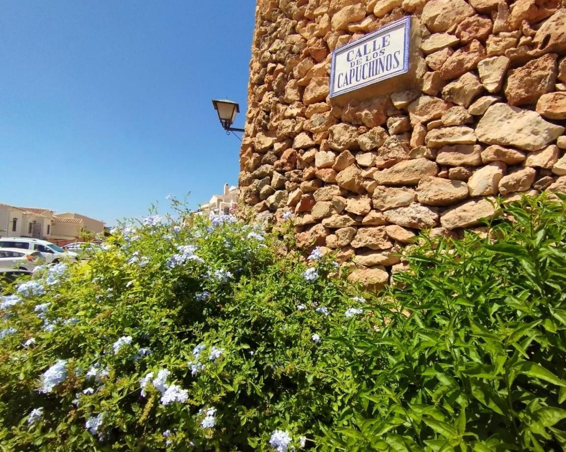 Lovely 2 Bedroom In Capuchinos, San Juan De Capistrano, Nerja Εξωτερικό φωτογραφία